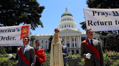 More and more young Americans are standing up against the evils of socialism. This video features a TFP Student Action campaign against socialism in California and additional states, emphasizing the importance of prayer as a means to restore true freedom and return to order.

From the ideological or philosophical standpoint, there is no substantial difference between communism and socialism. The founders of modern communism, Karl Marx and Frederick Engels, called themselves socialists.

The Soviet Union called itself the Union of Soviet Socialist Republics. Communist China, Cuba and Vietnam likewise define themselves as socialist regimes. Socialism can be applied in varying degrees. Thus, in practice, there can be a difference between an incomplete application of socialism and full-blown communism, which is socialism taken to its ultimate consequences.

Not only does Socialism not work, but communism-socialism is a wicked, anti-Christian revolution that left a death toll of at least 100 million victims.

#debate #socialism




Site:  https://www.tfpstudentaction.org/
Instagram: https://www.instagram.com/tfpstudentaction/
Facebook: https://www.facebook.com/TFPStudentAction
Twitter: https://twitter.com/tfpsa